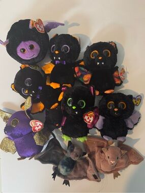 BNWT Ty Plush Beanie Babies Lot - Black, Purple, Orange & Green Halloween Bats